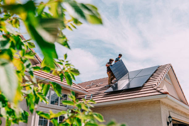 Best Tile Roofing Contractor  in Hiawatha, KS